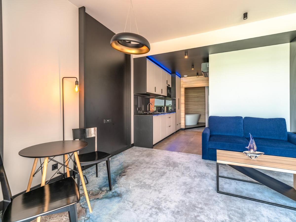 Marina Nawigator Aparthotel 3*